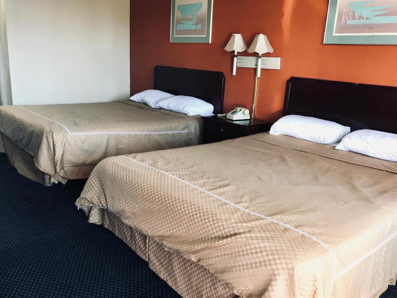 Executive Inn טקסרקנה מראה חיצוני תמונה